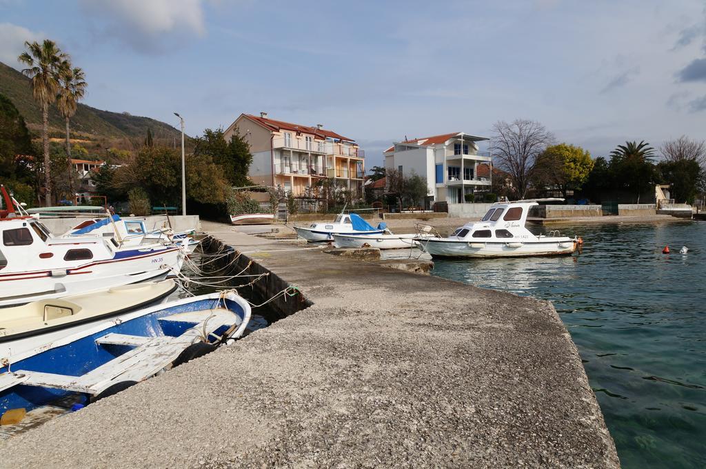 Apartment Begonia Of Kumbor Herceg Novi Exteriör bild